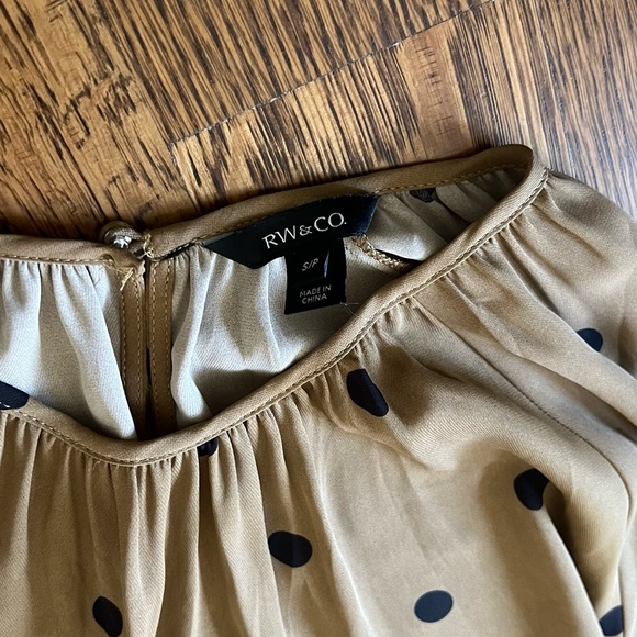 RW&Co Beige Midi Dress with Black Polka Dots with Full Sleeves in Size Small - Picture 4 of 7